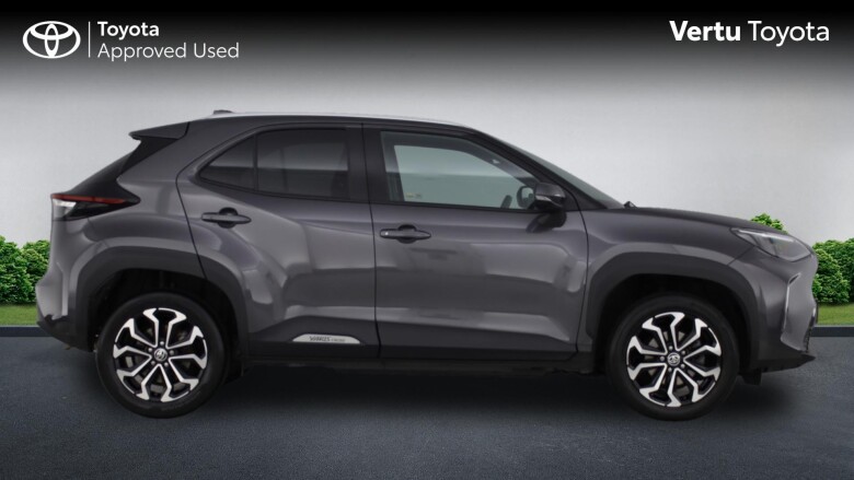 Toyota Yaris Cross 1.5 Hybrid Design 5dr CVT Hybrid Estate